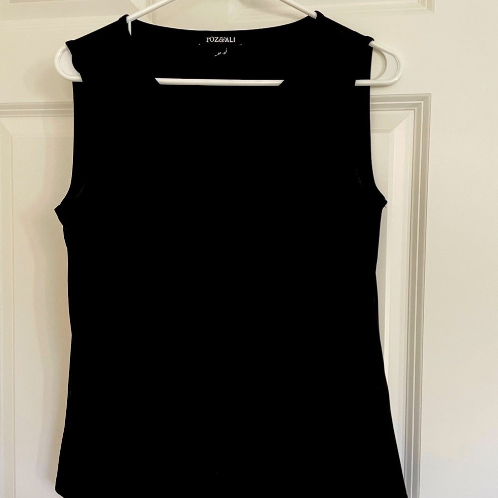 Black sleeveless top